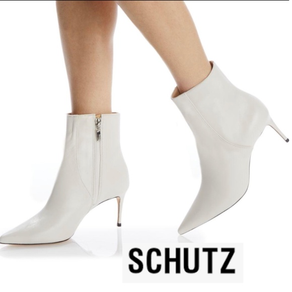 SCHUTZ Shoes - Like New SCHUTZ white Bette Bootie, 7,  GD1159